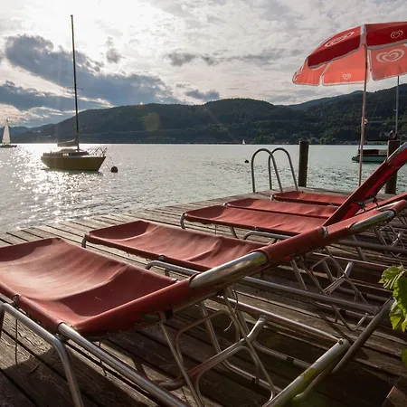 With Air Conditioning Near Woerthersee Dağ evi
